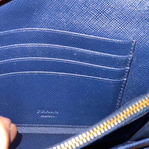 - Prada Saffiano leather wallet blue - Picture 7 of 14